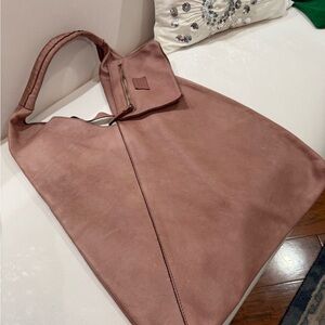 Elegant Pink Women's Leather Bag